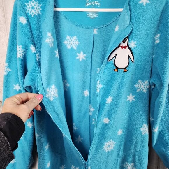 Nick & Nora Snowflake Penguin One Piece Pajamas Blue Size Small - Picture 4 of 8